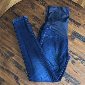 A:Glow maternity jeggings size 2